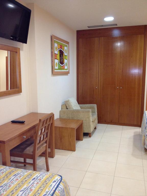 Hostal Aeropuerto Madrid Room photo